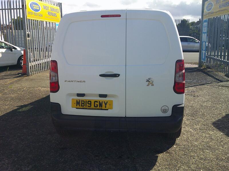 VAUXHALL COMBO