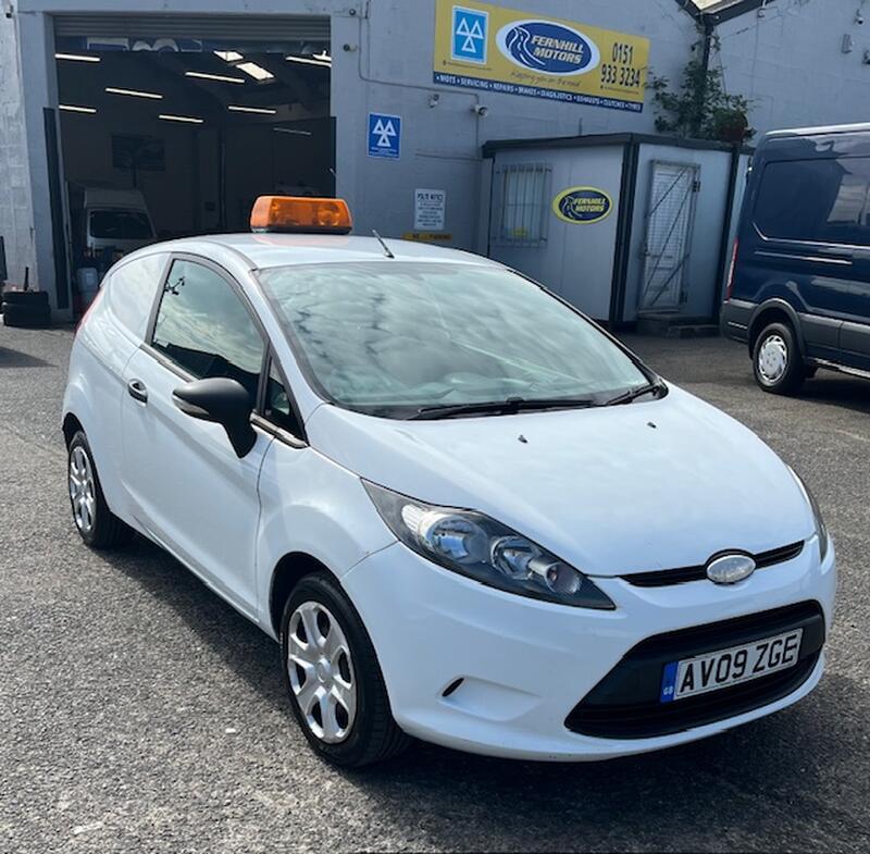 FORD FIESTA VAN